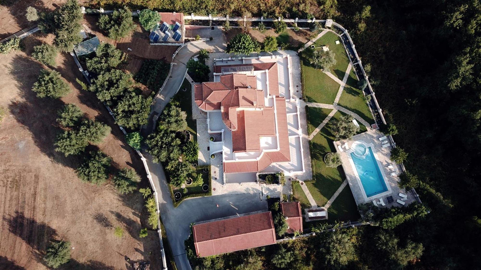 Epavlis Nadine Corfu Villa Gouvia Luaran gambar